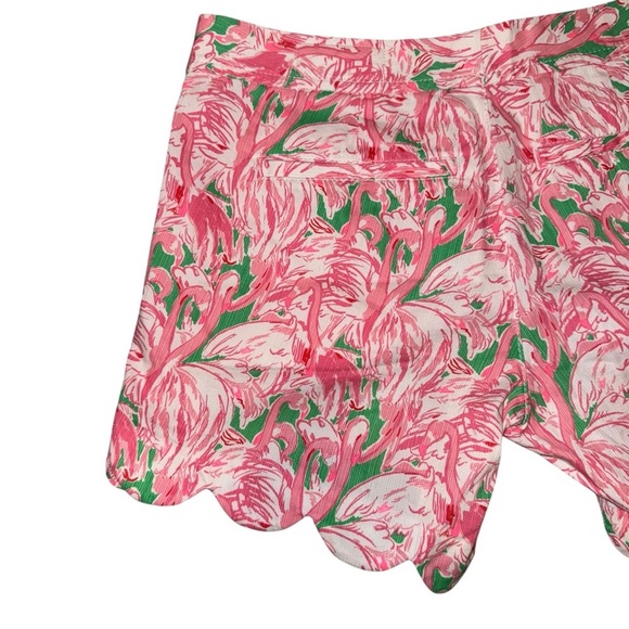 LILLY PULITZER Buttercup Scallop Hem Shorts in Pink Colony Flamingo Print Size 0 - Picture 8 of 16